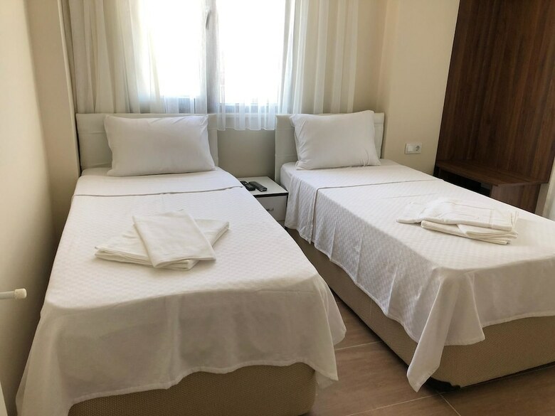 Hotel Deniz Otel
