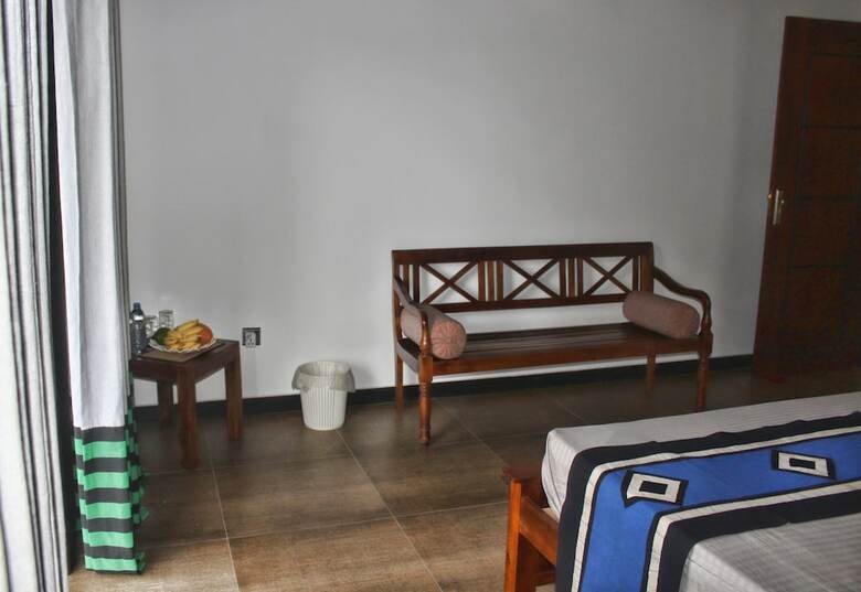 Hotel Yamu Lanka Inn