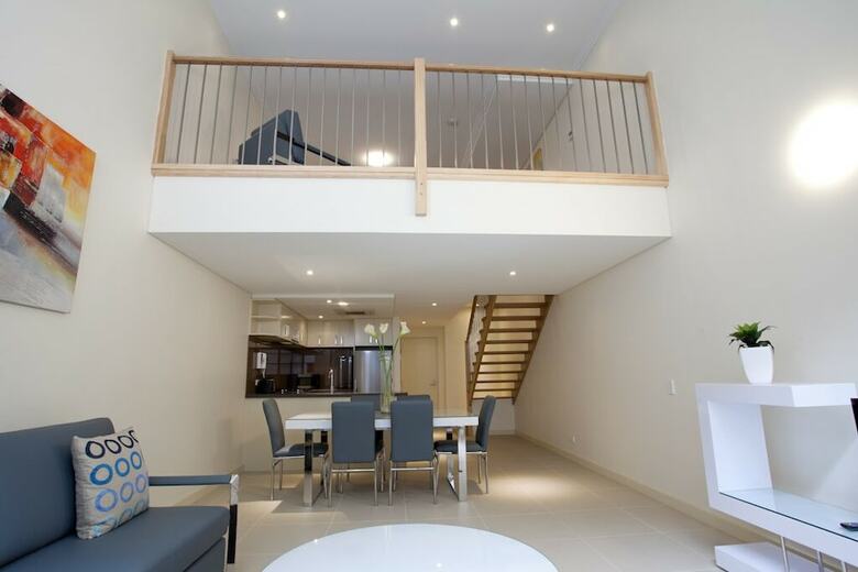 Wentworth Park Road Apartments