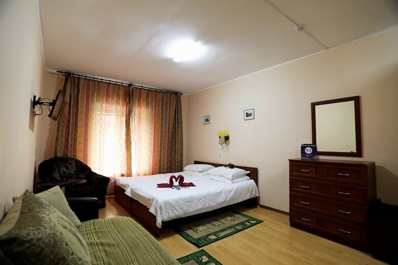 Hostal U Krasnogo Mosta - Hostel