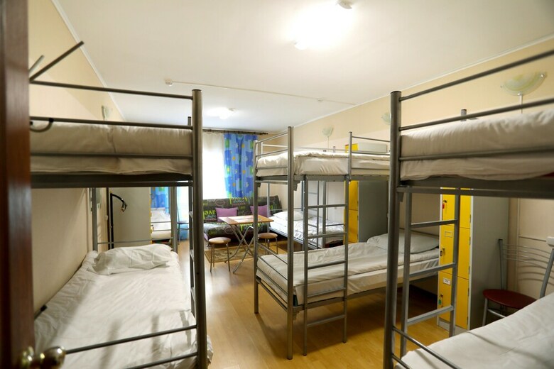 Hostal U Krasnogo Mosta - Hostel