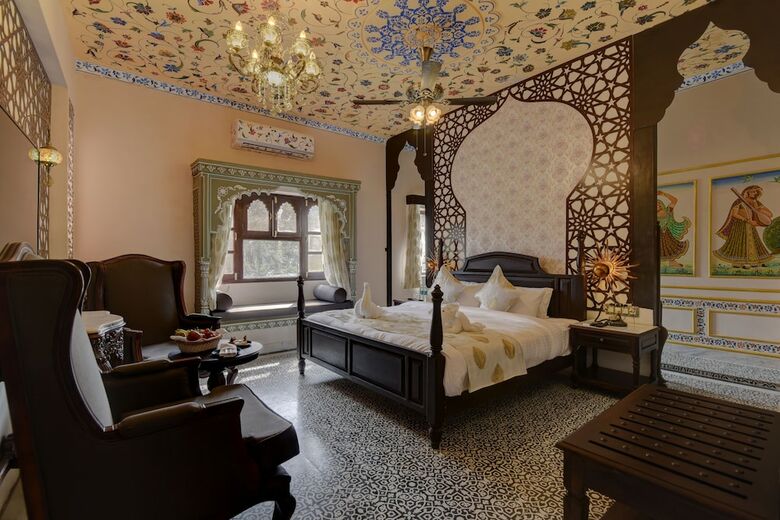 Hotel Janak Vilas