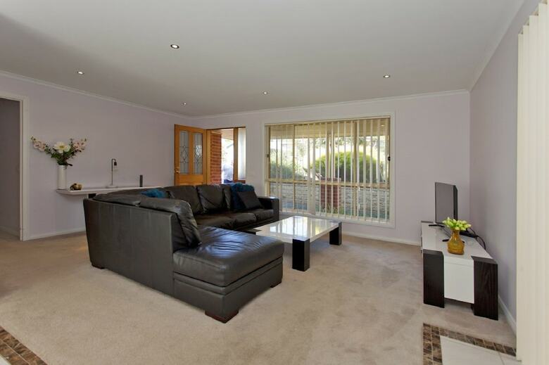 Modern Townhouse - Spa And Comfort.