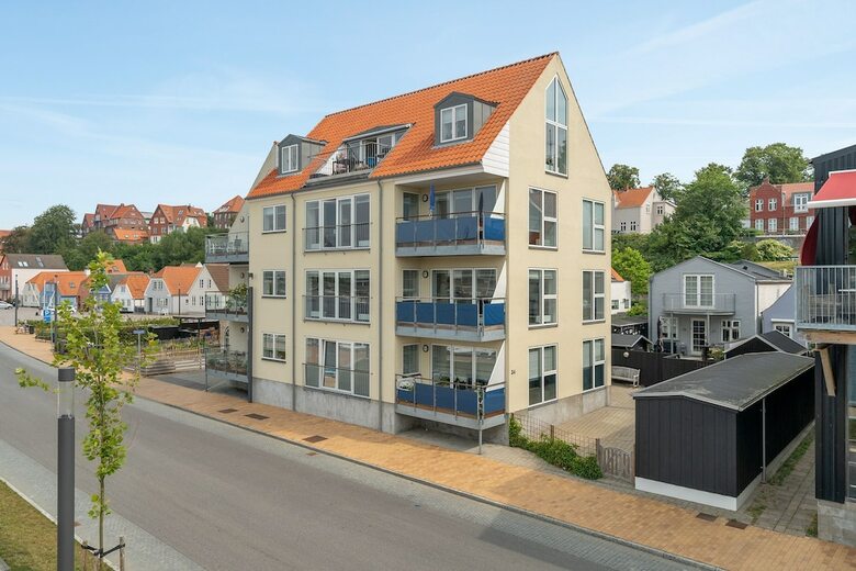 Luxury City Harbour Apartment 2 Bedroom