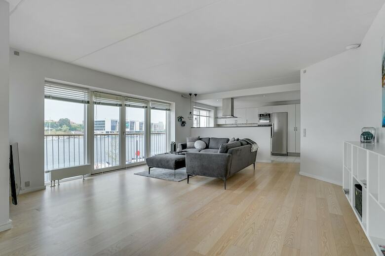 Luxury City Harbour Apartment 2 Bedroom