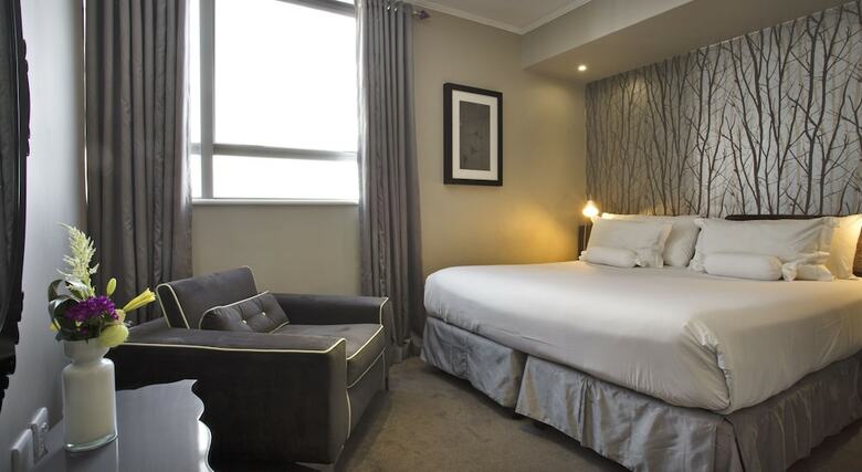The Hyde All-suite Hotel