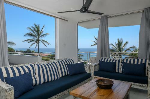 Apartamentos Chakas Cove