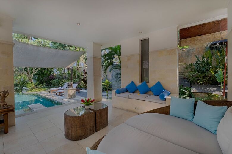 Kutus Kutus Saba Beach Villa