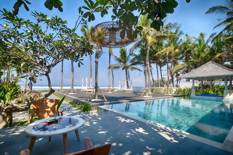 Kutus Kutus Saba Beach Villa