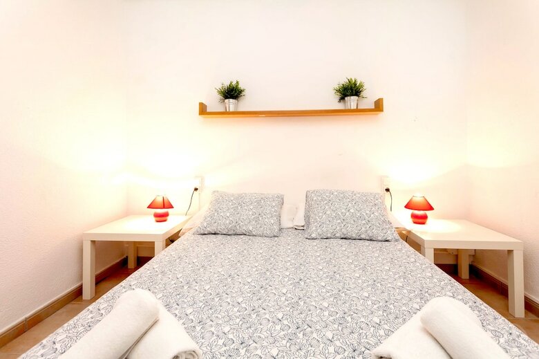 Rentbcn Gaudi Apartments