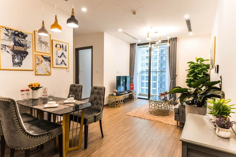 Aparthotel Luxury Apartment Vinhomes Skylake