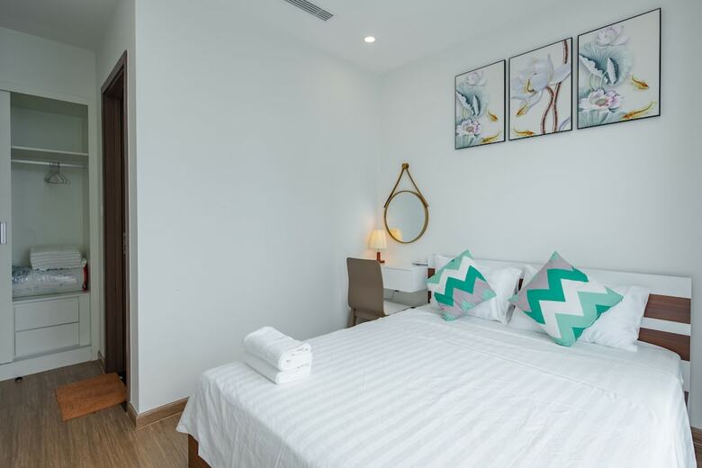Aparthotel Luxury Apartment Vinhomes Skylake