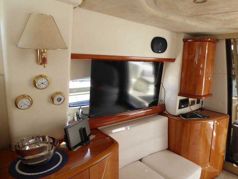 Rhein Yacht Lexa