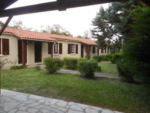 Bed & Breakfast Logis De La Garenne