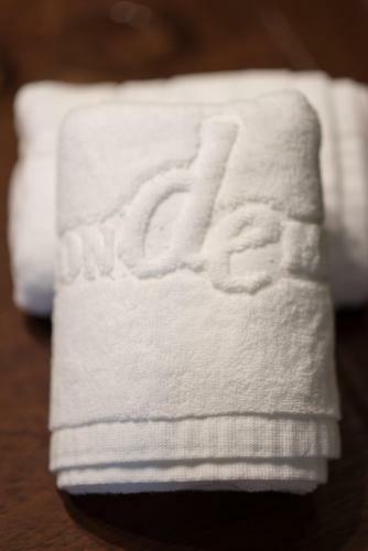 Hostal Maison De M�zos