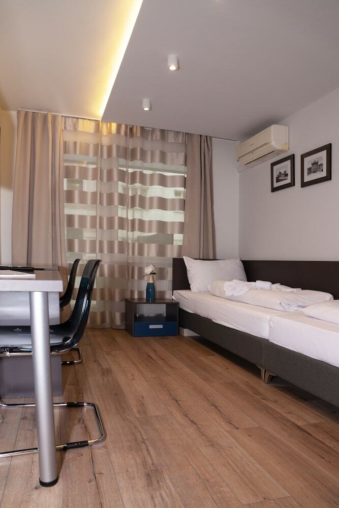 Christiano Apartments Mariahilf