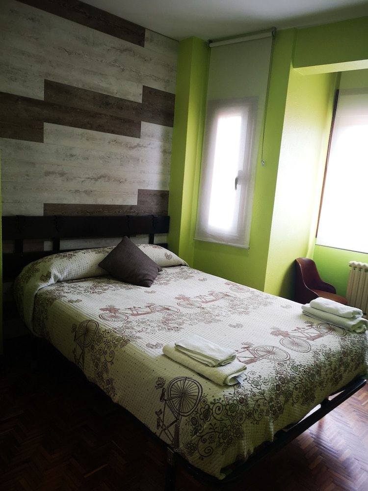 Bed & Breakfast Hostal Louro