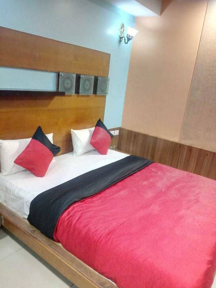 Hotel Mahadev Resency