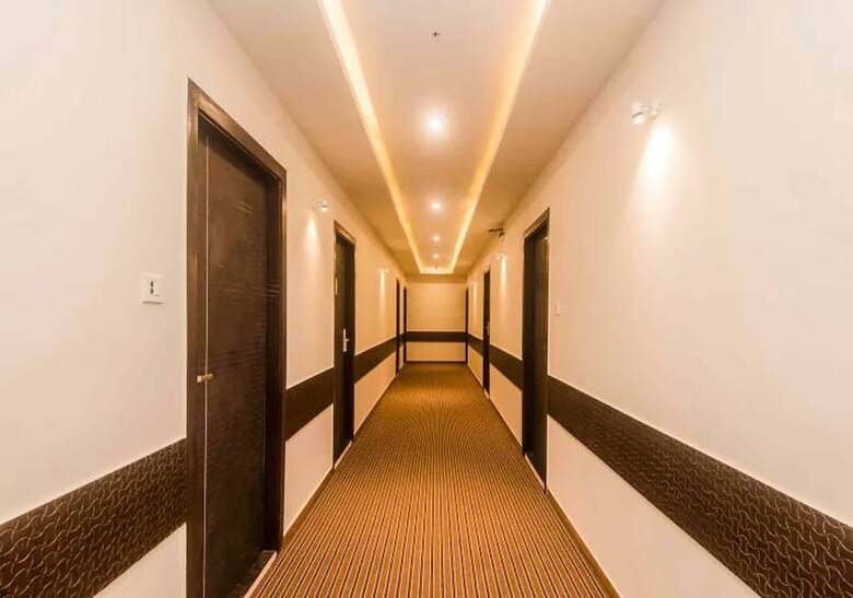 Hotel Bkc Garden