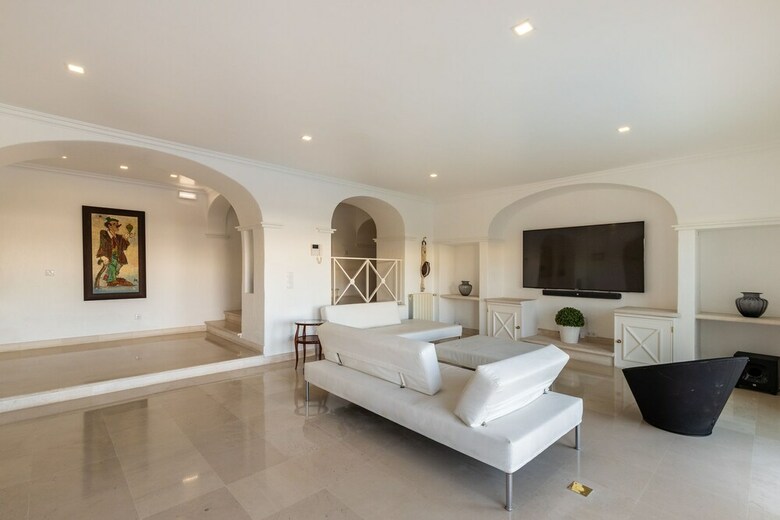 Hotel Estoril Luxury Suites & Spa