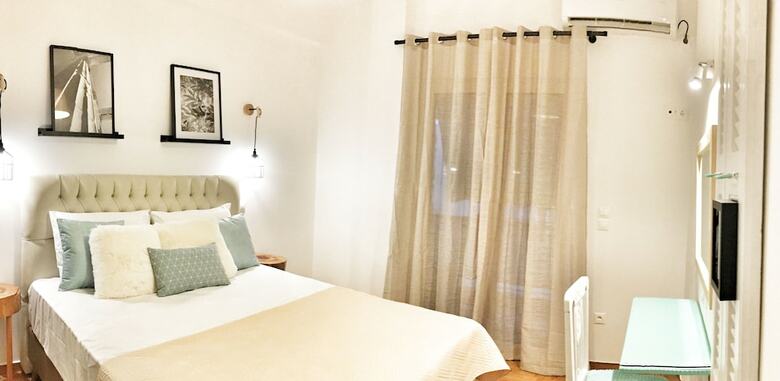 Athina Apartments