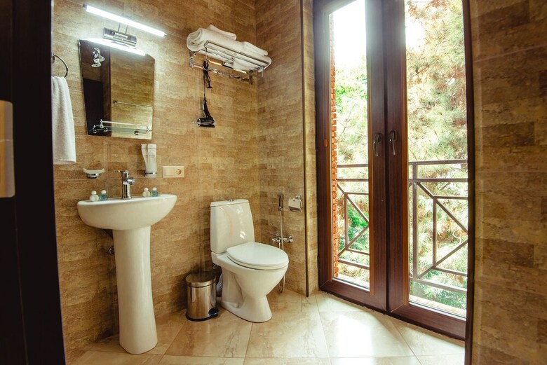 Bliss Hotel