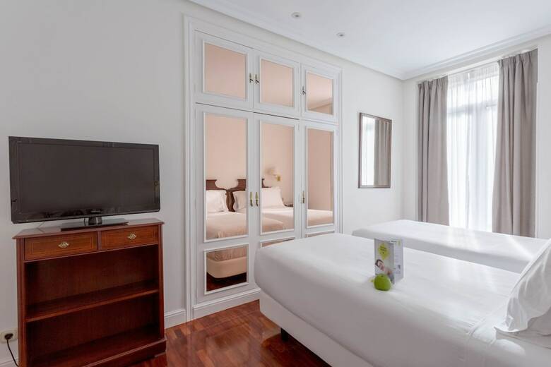 Sercotel Apartamentos Europa