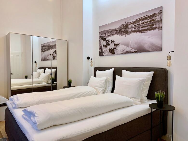 Luxury Apartment By Hi5 - K�lm�n Imre Suite