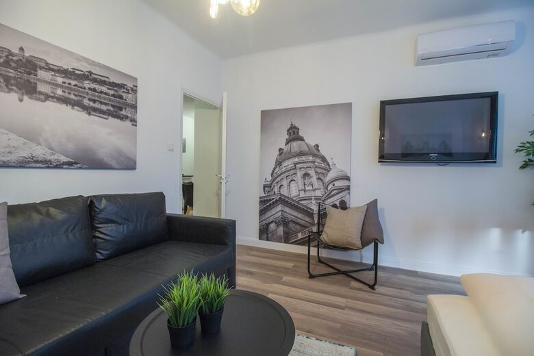 Standard Apartment By Hi5 - Mad�ch