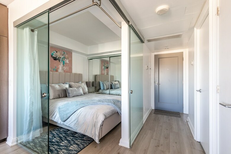 Simply Comfort Charming Yorkville Condos