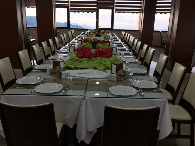 Aymeydani Hotel
