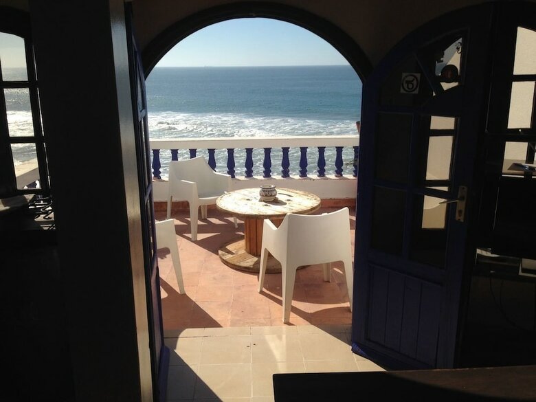 Hostal Oceana Surf Camp - Hostel