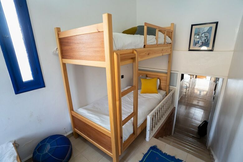 Hostal Oceana Surf Camp - Hostel