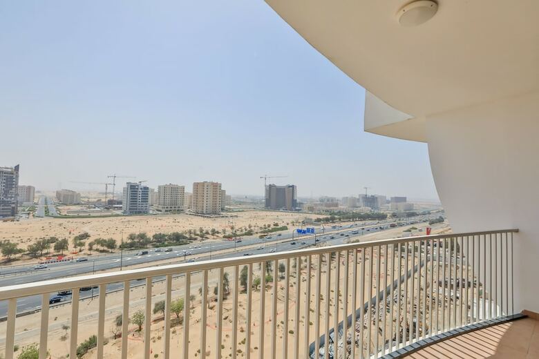 Hotel Driven Holiday Homes - Binghatti Pearls