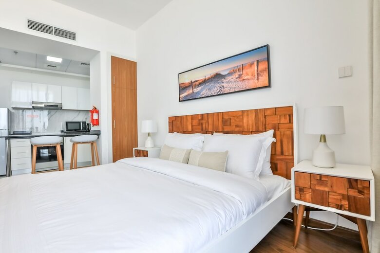 Hotel Driven Holiday Homes - Binghatti Pearls
