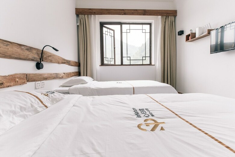 Innature Gubei Hotel