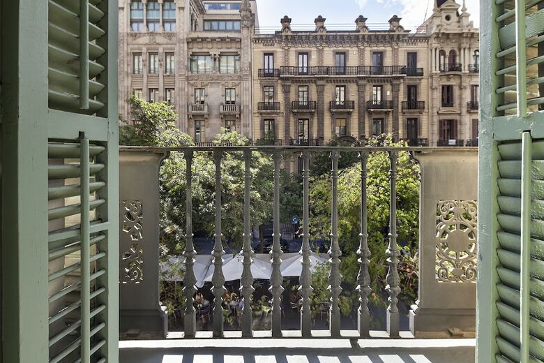 Apartamentos Uma Suites Rambla Catalunya 22
