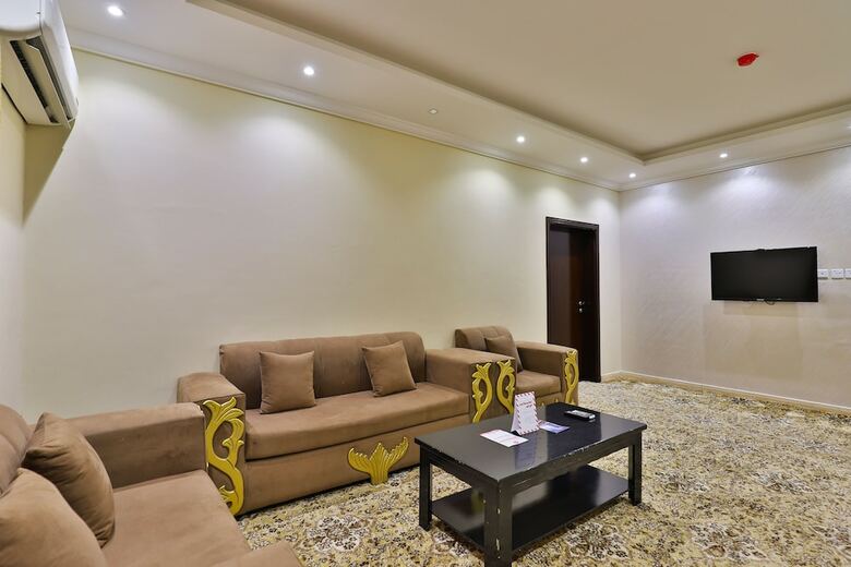 Oyo 273 Star Yanbu Hotel Suites