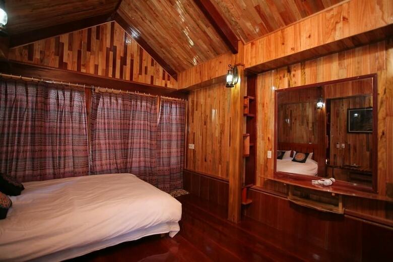 Hotel Phong Nha Mountain House