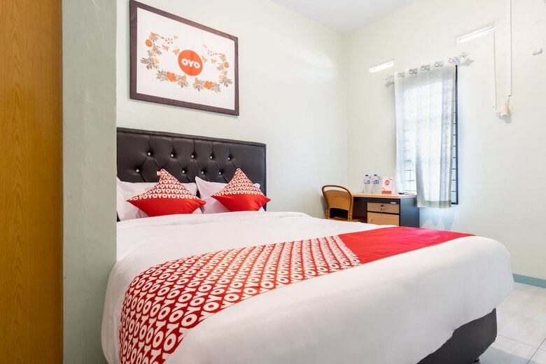 Hostal Oyo 1184 Aladinmar