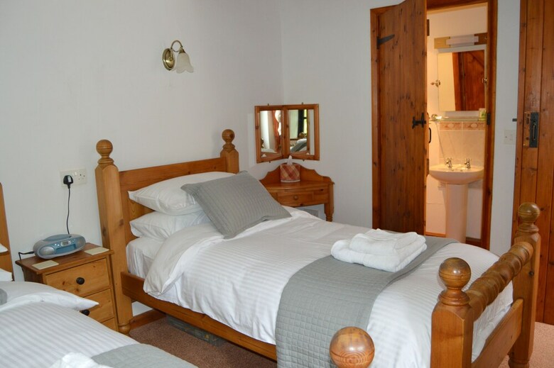 Shipload Cottage