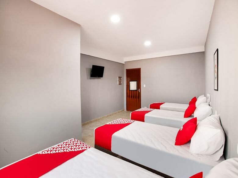 Oyo Hotel Boneville