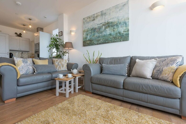 Hepworth Apartment