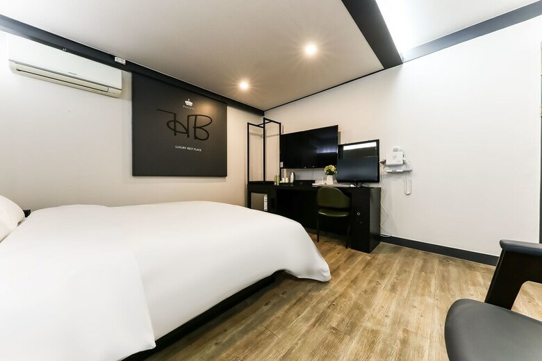Daejeon Hotel Bon