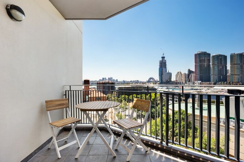 Pyrmont Jones Bay Apartments
