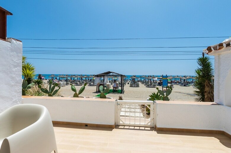 Apartamentos La Playa 1
