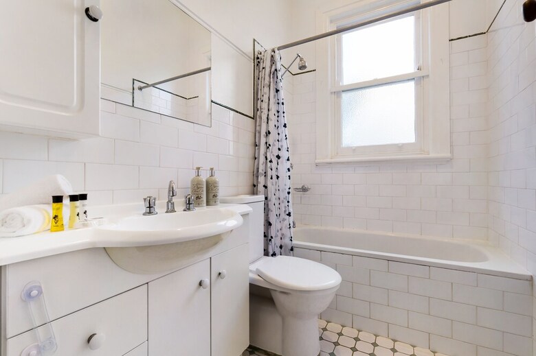 Drummoyne 3 Bedroom Home (62ale)