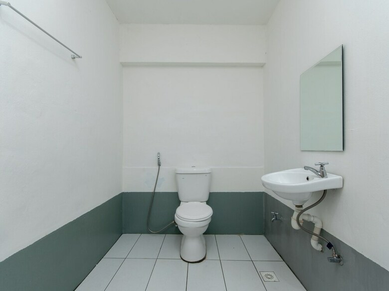 Hotel Oyo 43993 Madsuite