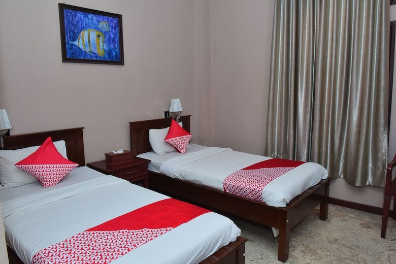 Hostal Oyo 1222 Puri Gajah Dompak