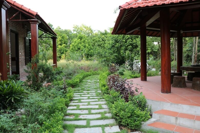 Bed & Breakfast Hang Mua Valley Homestay